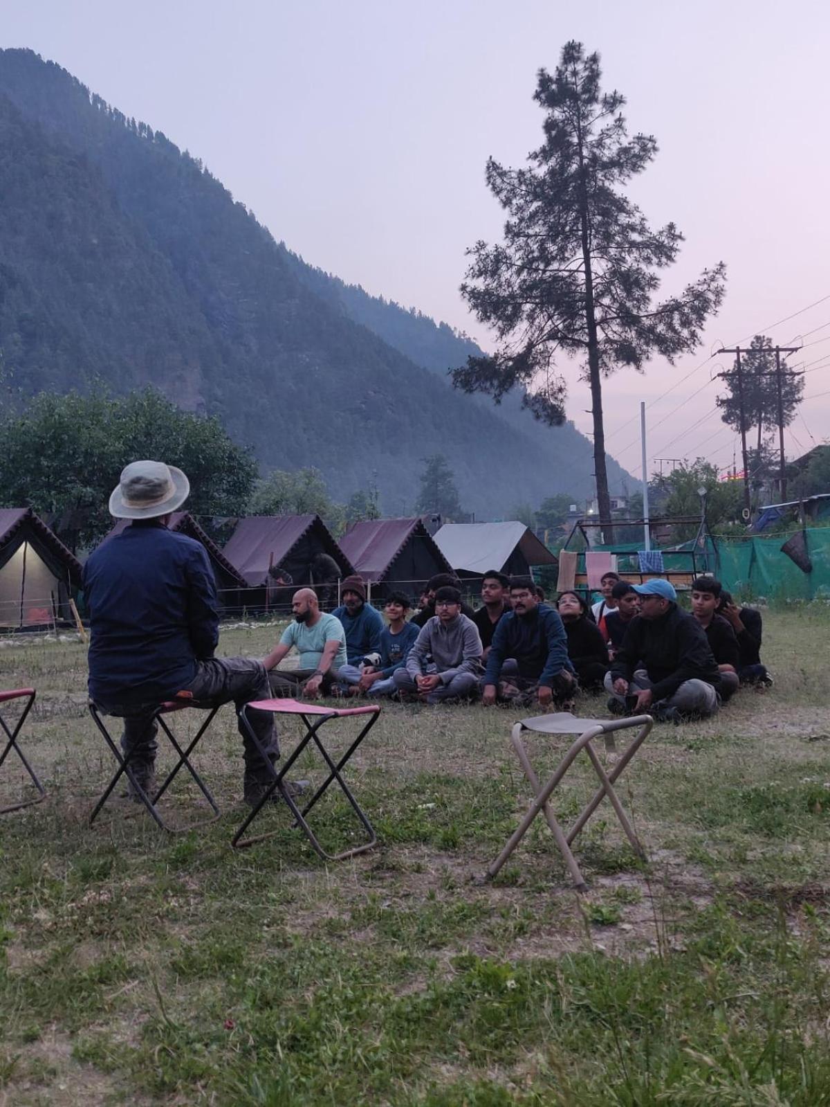 Himtrek Stay Kasol Exterior photo